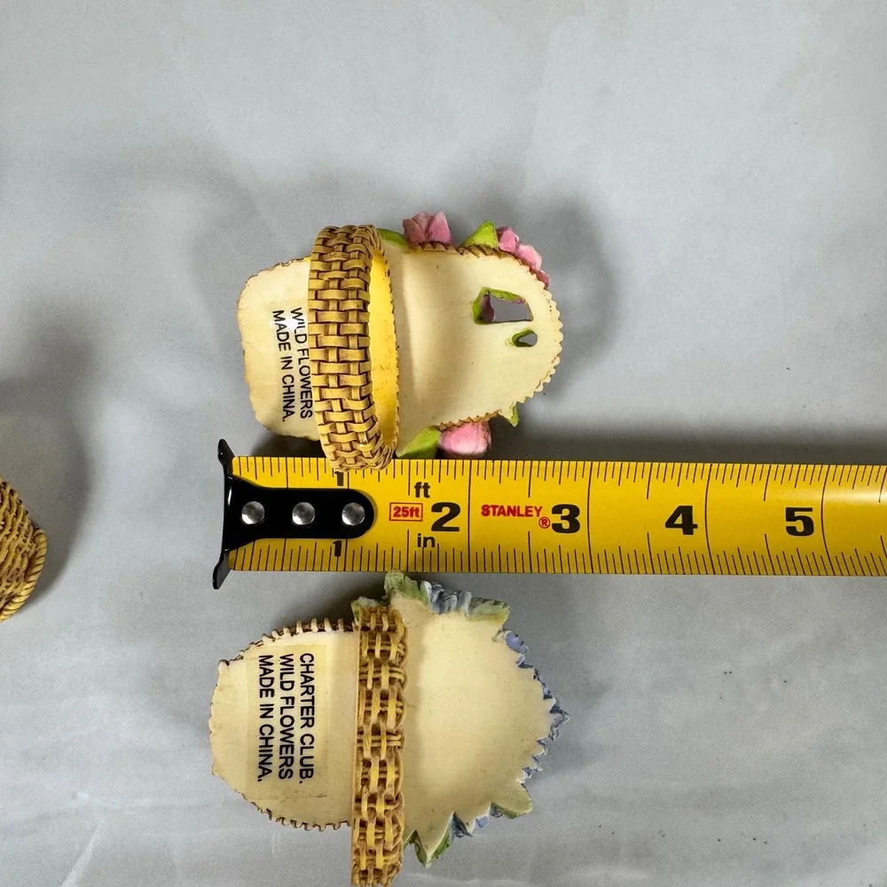 Charter Club Wild Flowers Resin Napkin Rings Set of 8 Pansy Lilac Tulip Lily